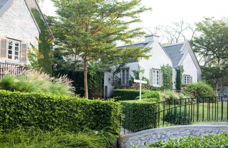 How Professional Landscaping Can Increase a Utah Home's Curb Appeal